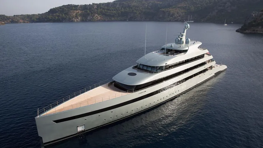 Savannah-motor-yacht-feadship-2015-83m-aerial