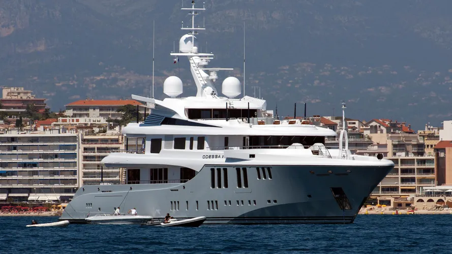 odessa-ii-motor-yacht-nobiskrug-2013-73m-profile-bow