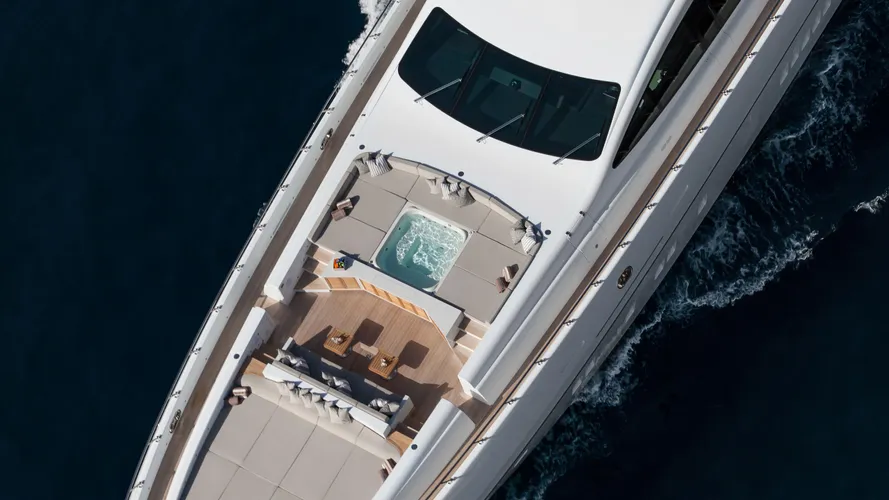 Moonraker-motor-yacht-overmarine-mangusta165-overmarine-2014-50m-aerial