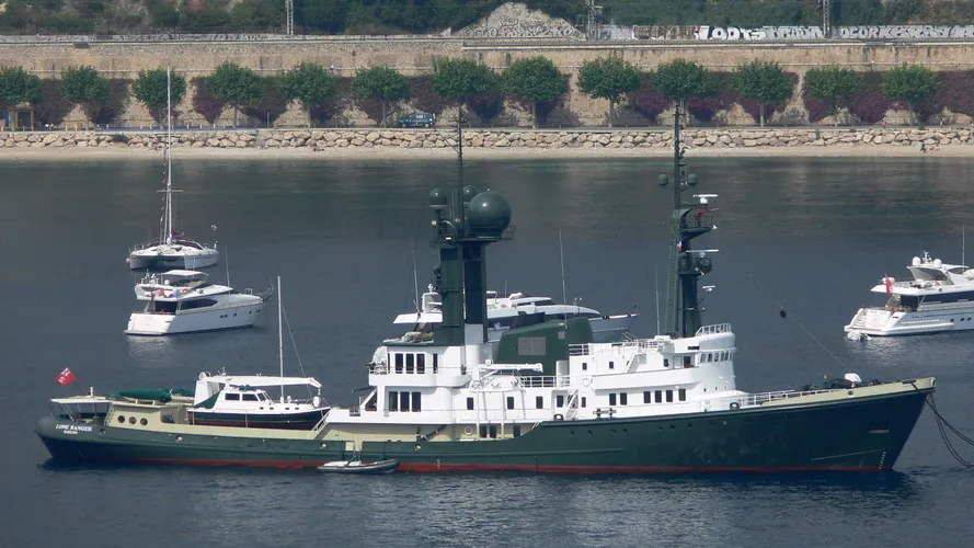 sea-ranger-classic-expedition-yacht-Schichau-Unterweser-1973-77m-profile