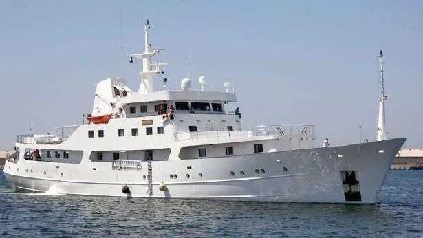 andaman explorer motoryacht mjellem karlsen 61m 1963 half profile