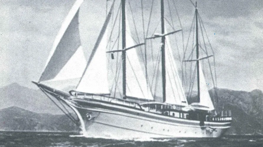 Tritona classic yacht profile