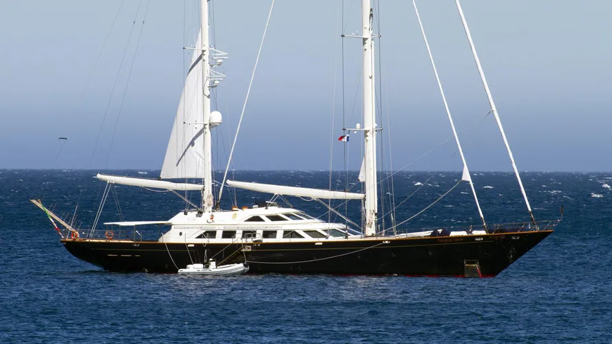 principessa-vaivia-sailing-yacht-perini-navi-1991-40m-profile