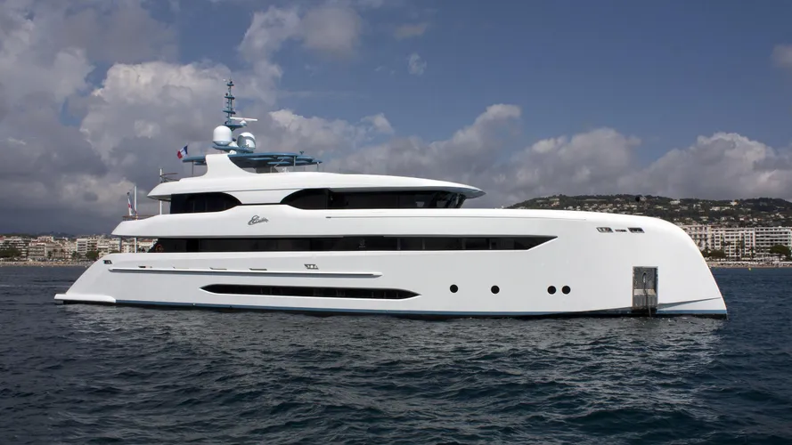 elada-motor-yacht-bilgin-2014-45m-profile