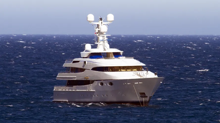 zenobia-motor-yacht-abeking-rasmussen-2003-57m-half-profile