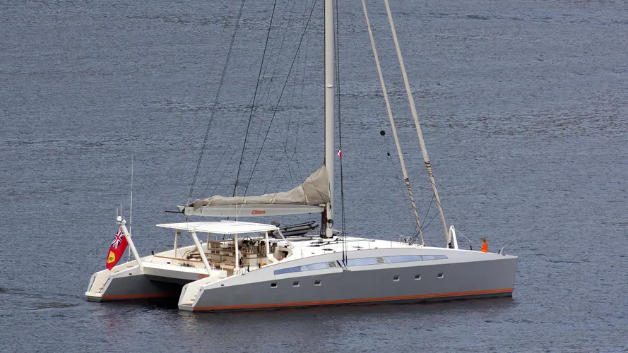 ciliam-catamaran-sailing-yacht-salthouse-2003-28m-half-stern
