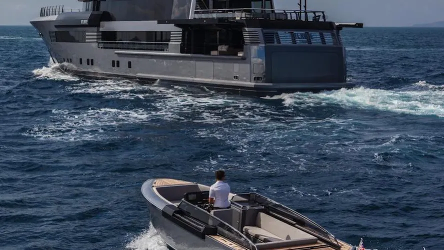 Atlante-motor-yacht-crn-2015-55m-tender