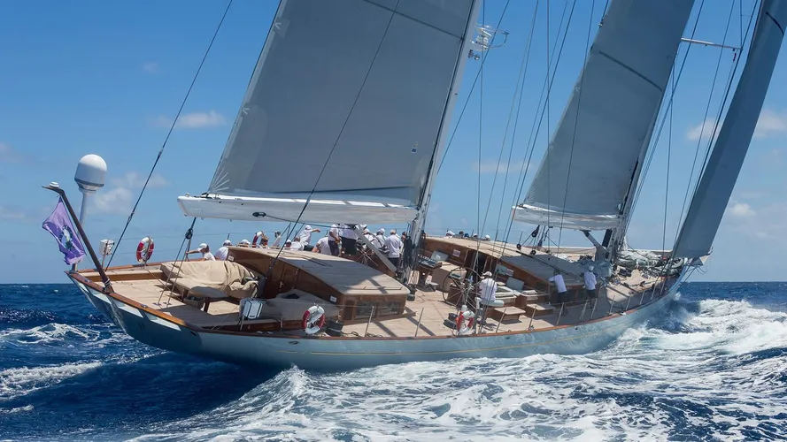 elfje-sailing-yacht-royal-huisman-2014-52m-cruising