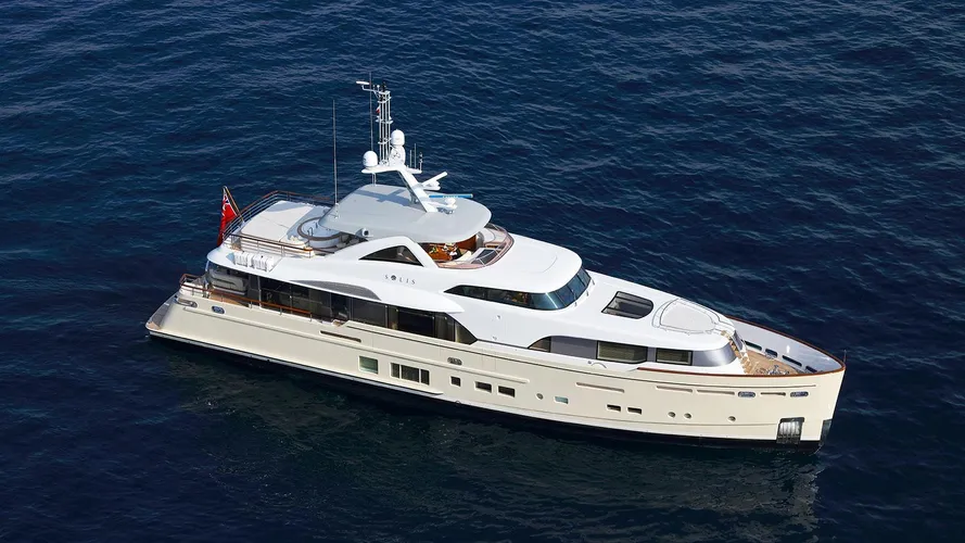 solis-motor-yacht-mulder-2015-34m-aerial-half-profile