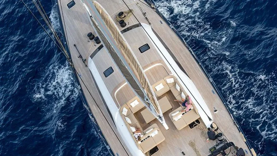 solleone-motor-yacht-nautors-swan-115-s-2015-35m-aerial-cruising