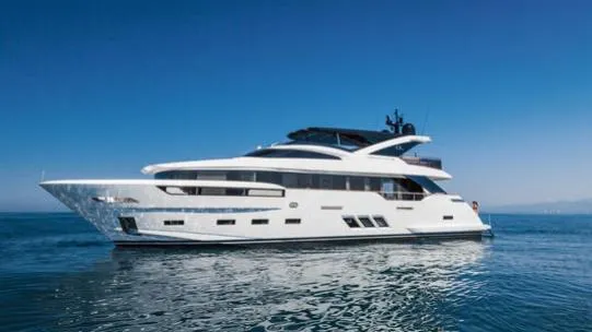 akira motor yacht dl dreamline 26m 2017 anchored
