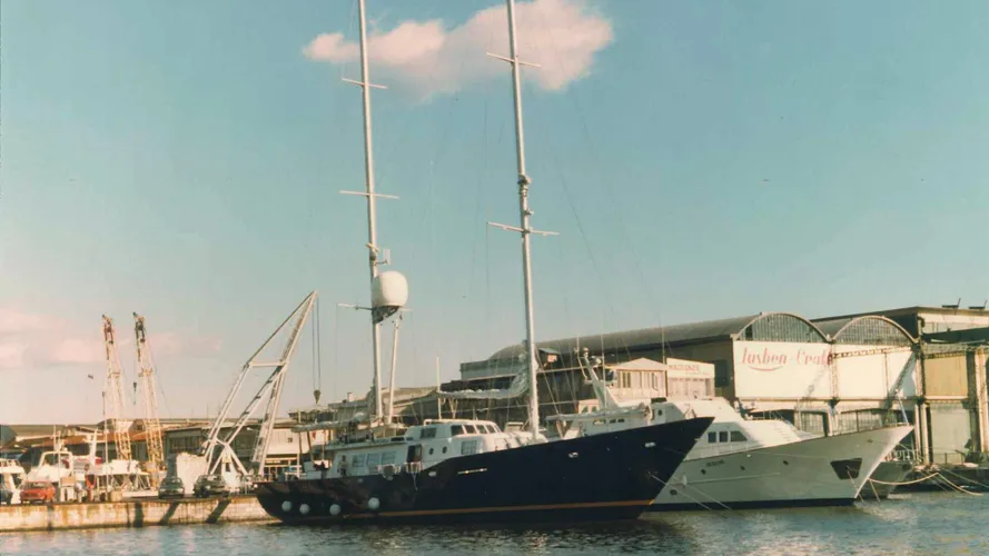 Barcablu yacht