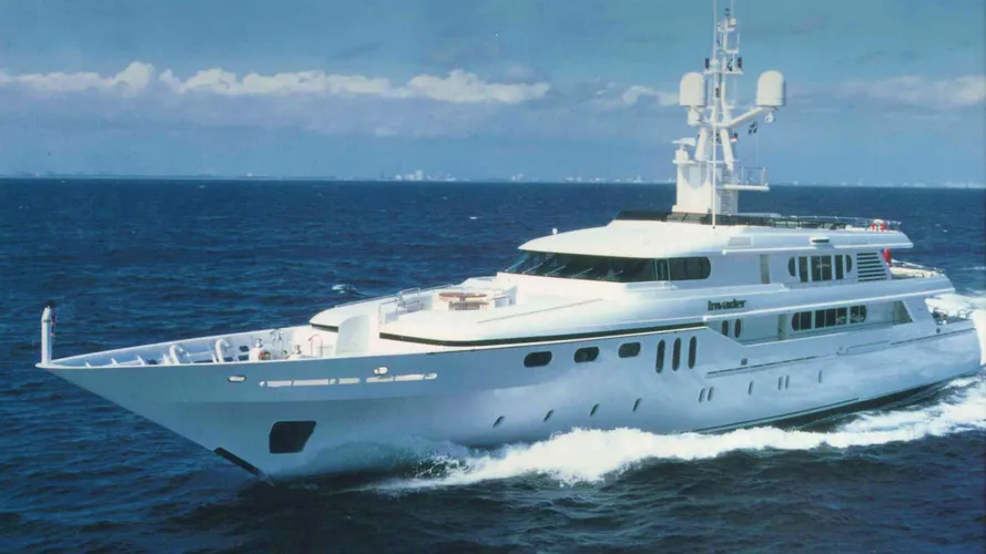 Invader yacht