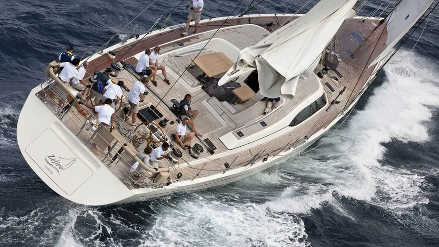 Zefiro sailing yacht