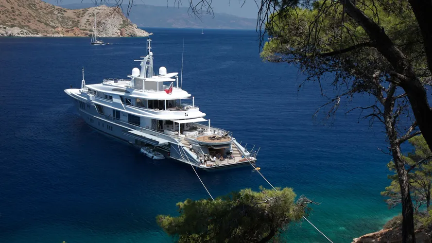 Siren yacht