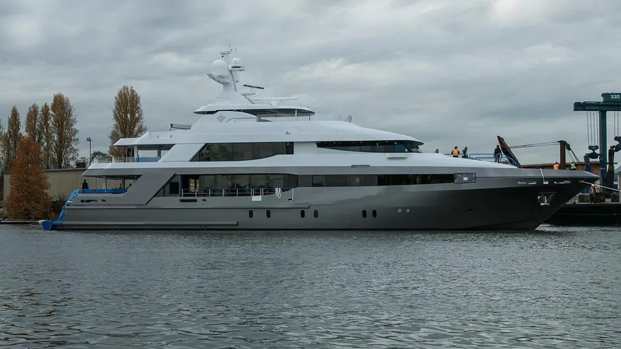 muchos mas crescent 145 motoryacht crescent 2017 45m profile launch