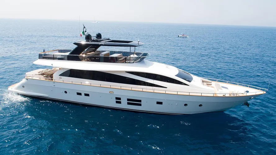 drifter amer 94 hull 14 motoryacht permare 2017 28m profile sister ship