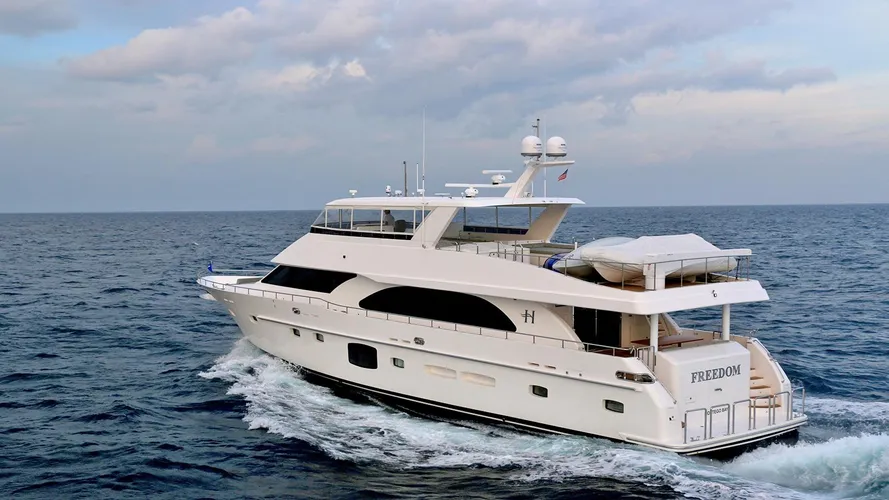 freedom motoryacht hargrave custom 95 29m 2016 half stern