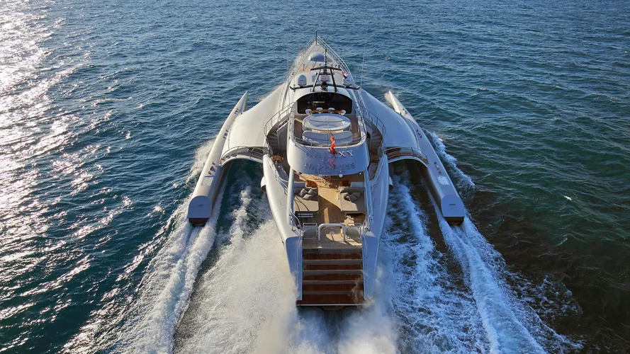 galaxy of happiness trimaran yacht latitude 2016 53m cruising stern