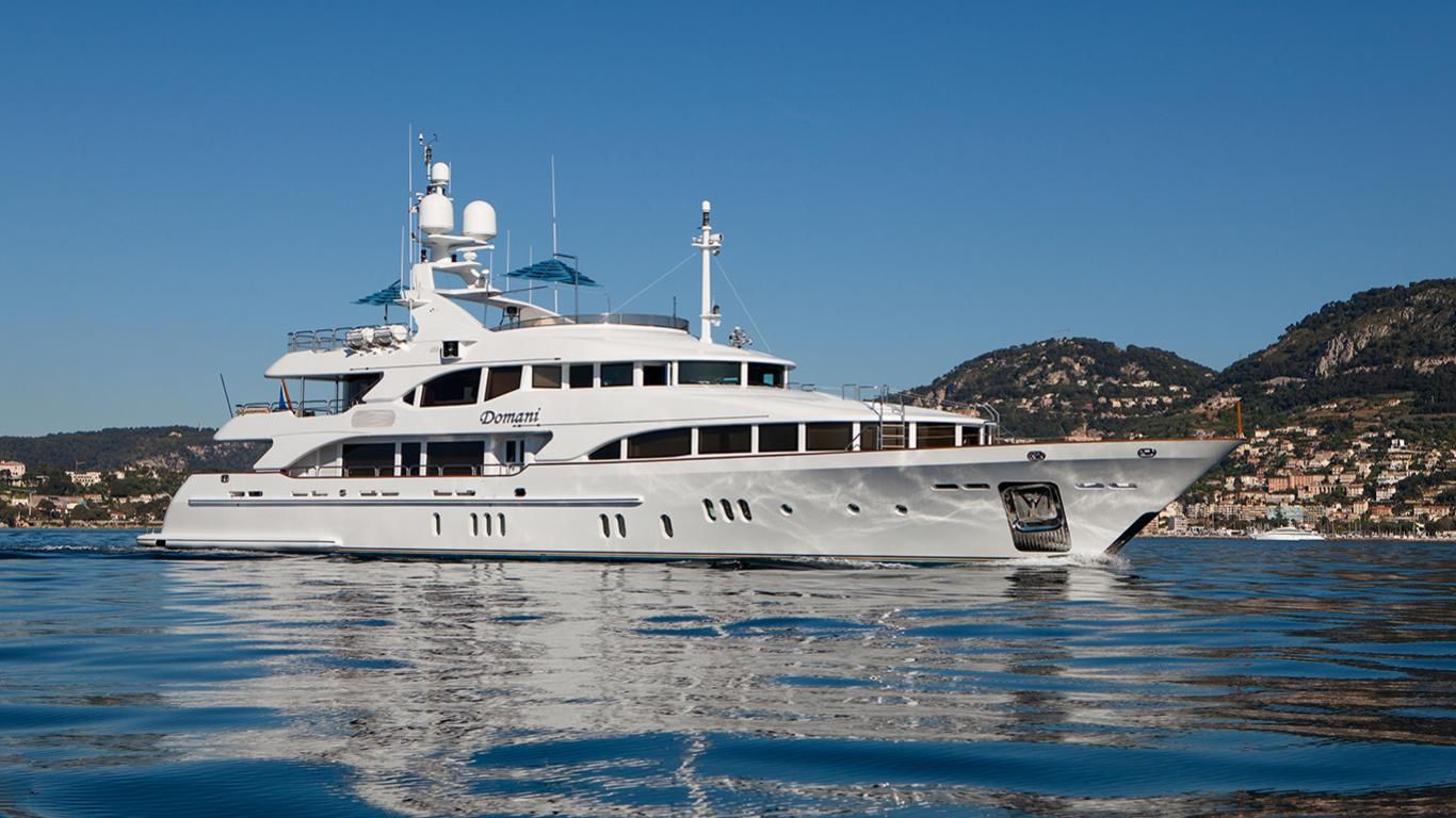 DOMANI yacht for charter (Benetti, 44.2m, 2004)