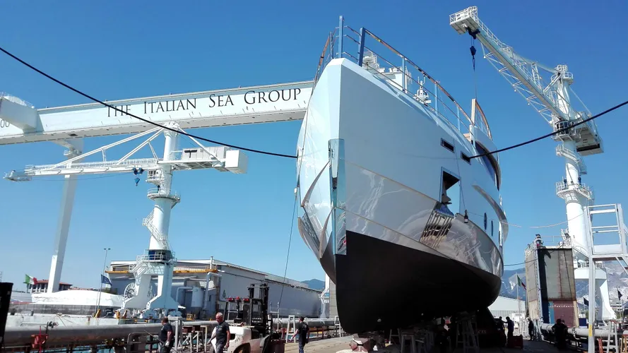 sage motoryacht admiral impero 40m 2017 launch bow