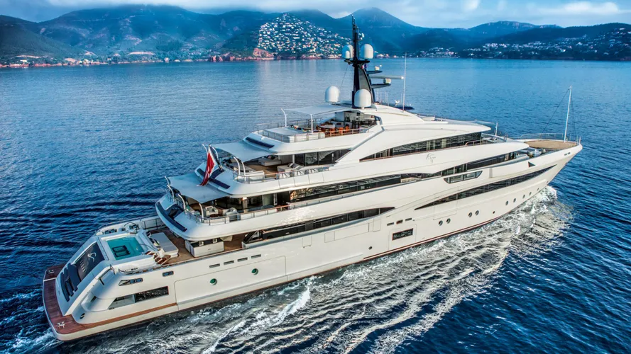 cloud 9 superyacht crn hull 131 2017 74m cruising half stern