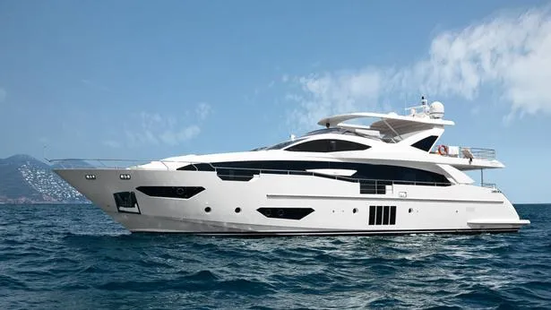 Grande 30M motoryacht azimut yachts 29m 2019 side profile