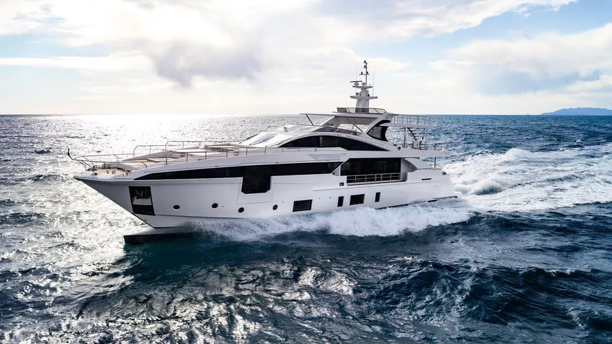 Grande 35 Metri motoryacht azimut yachts 35m 2019 half profile sistership
