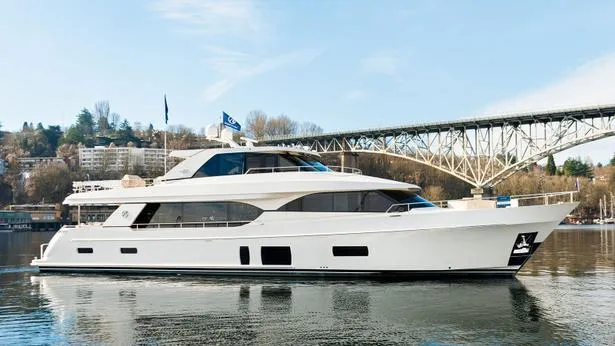 Ocean Alexander 100 motoryacht ocean alexander 31m 2019 side profile sistership