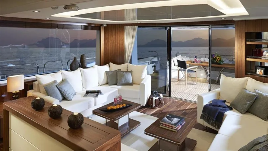 Sunseeker 86 motoryacht Sunseeker 26m 2019 saloon sistership