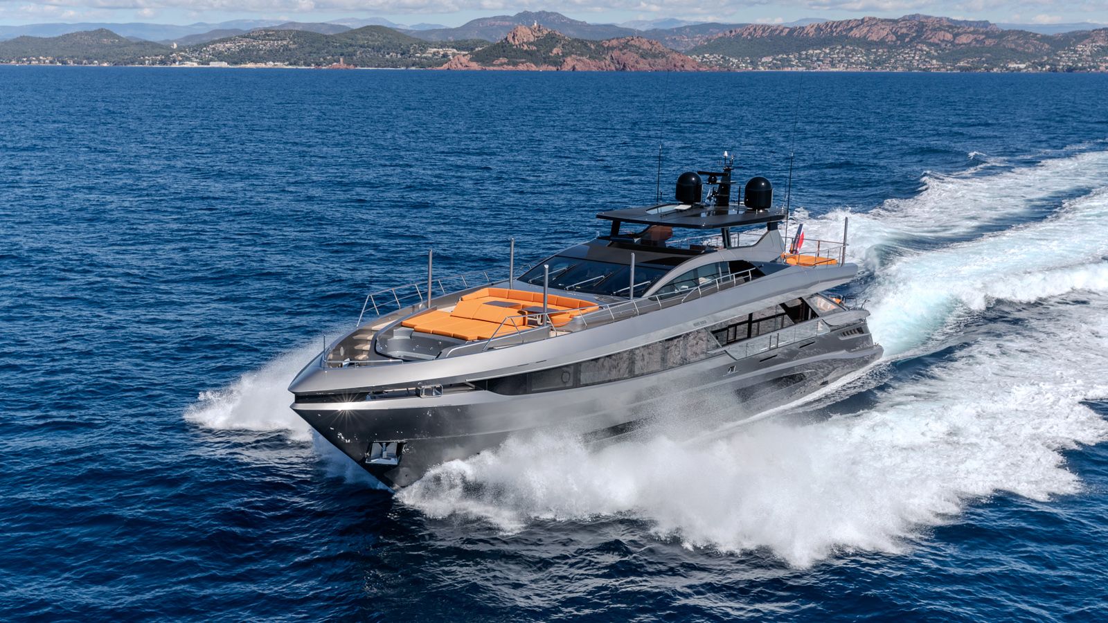 Benjoli Overmarine 2022