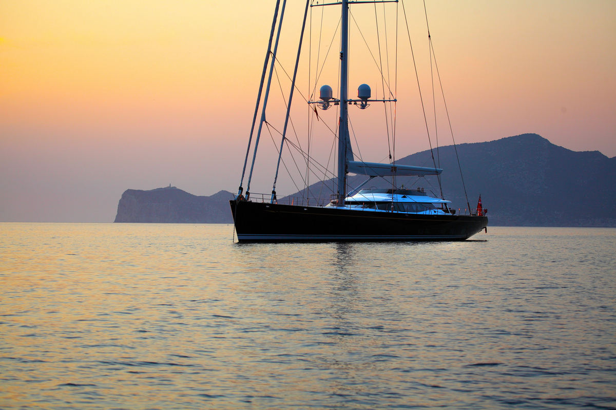 PRANA-yacht-for-sale-for-charter-vbs-01.jpg