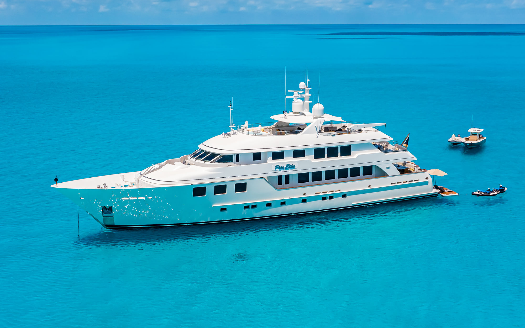 PURE-BLISS-yacht-for-sale-for-charter-01.jpg