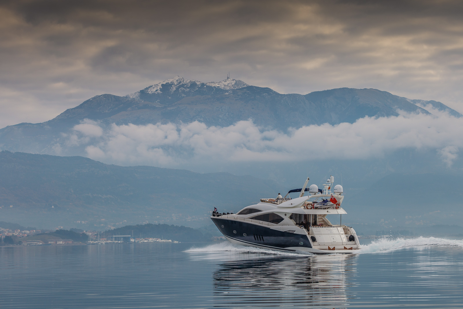 BASYA-NICOLI-yacht-for-sale-for-charter-vbs-01.jpg