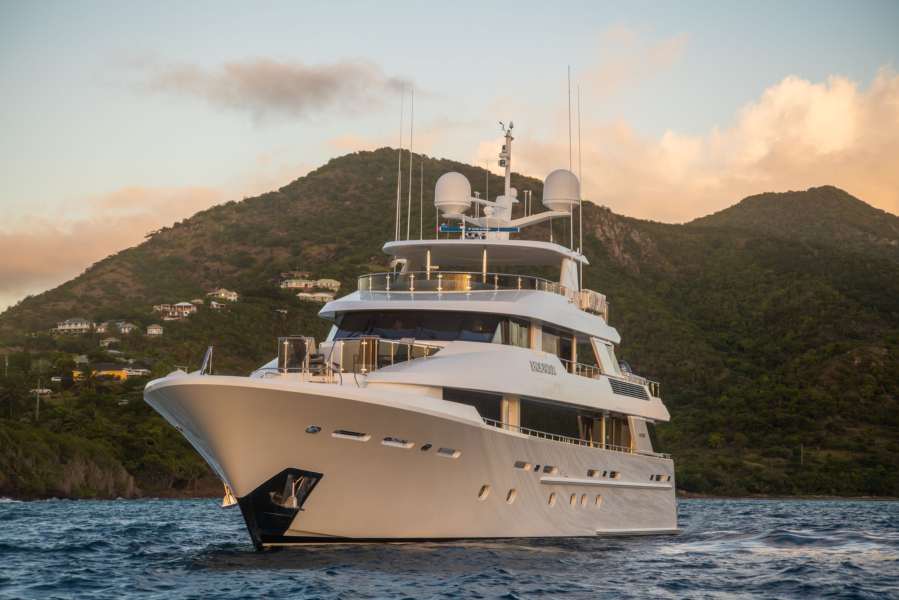 ENDEAVOUR yacht for sale (Westport, 39.62m, 2014)