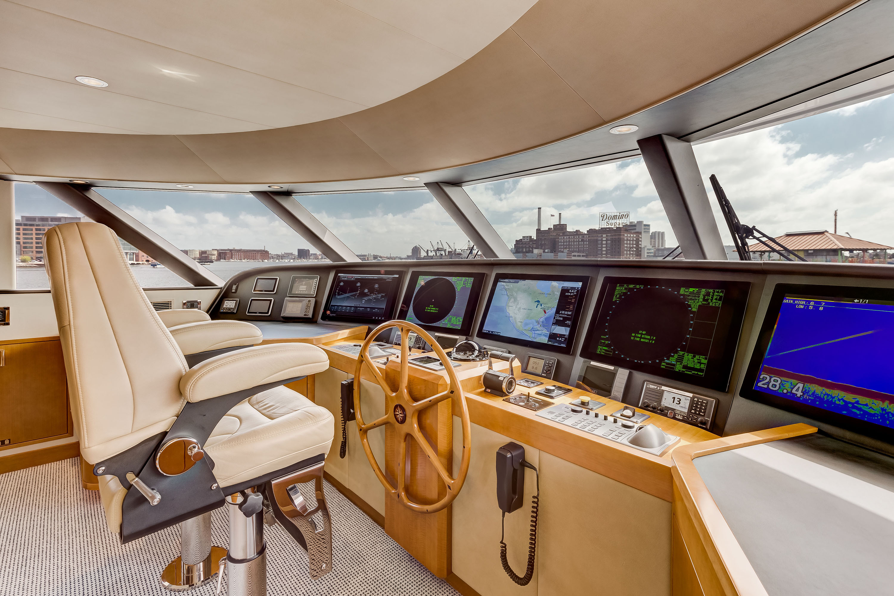 ENDEAVOUR yacht for sale (Westport, 39.62m, 2014)