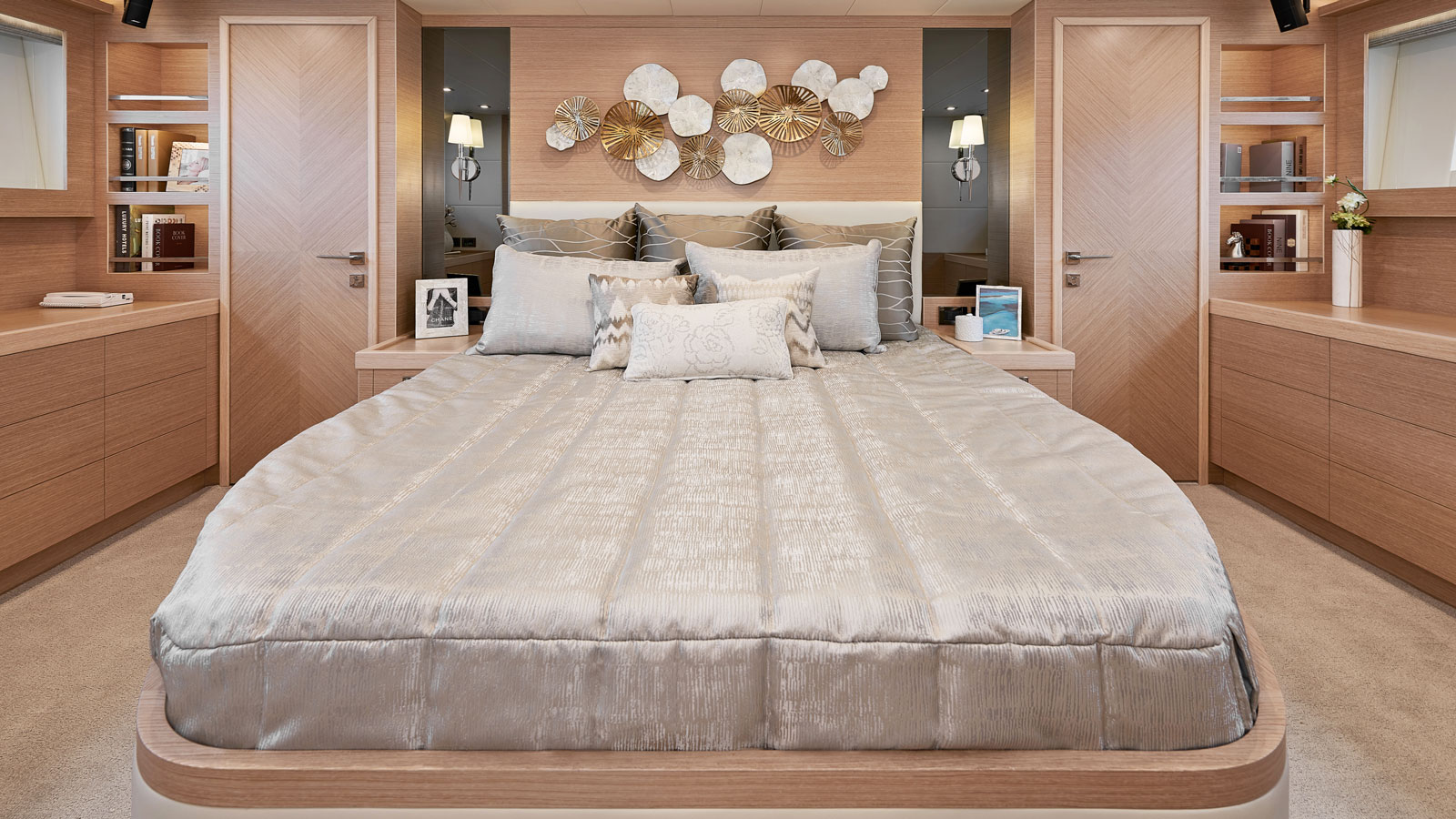 First Horizon E81 yacht delivered