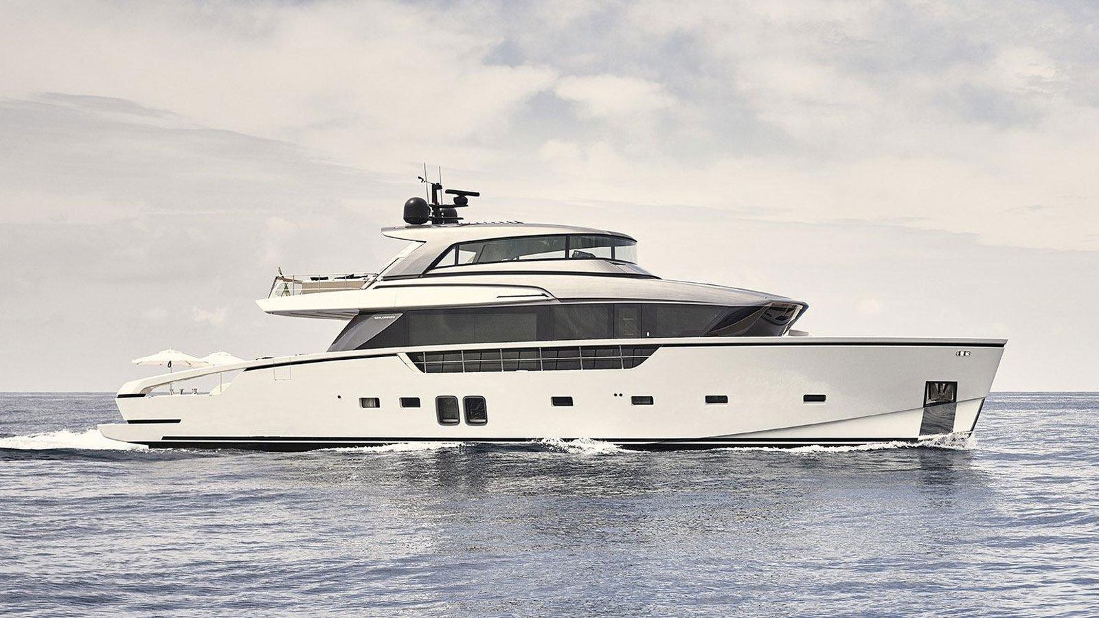 27m Sanlorenzo SX88 delivered as LA