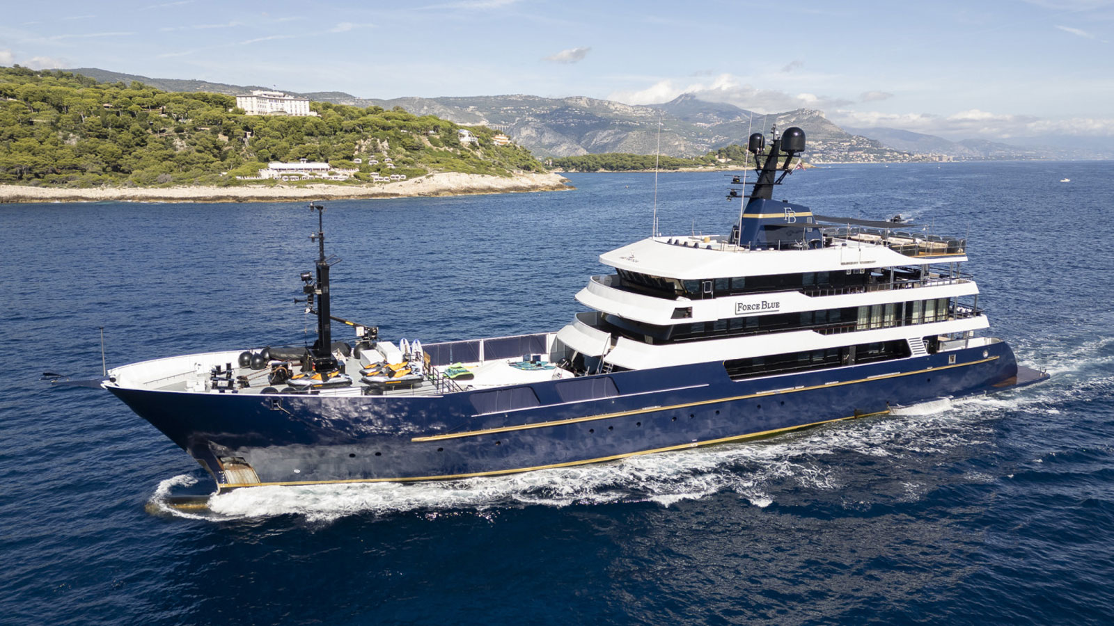 71m Royal Denship superyacht Force Blue rejoins market under new JCA