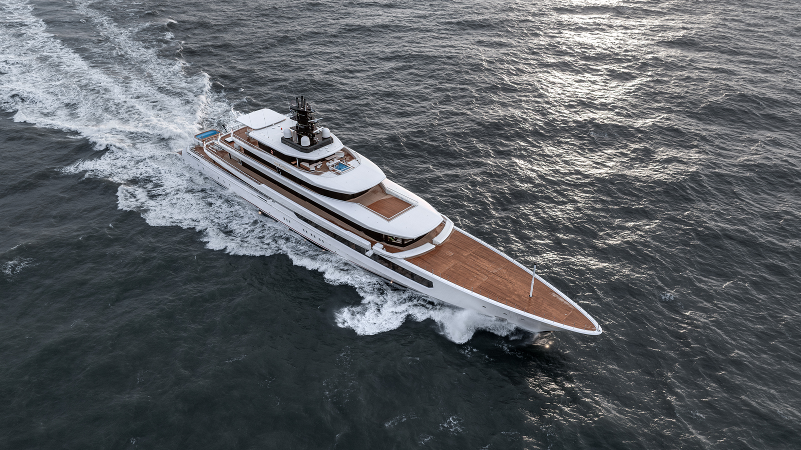 英7”  McCook Dream Boat  UN534 Unity /00050 DreAMBoat - Oceanco