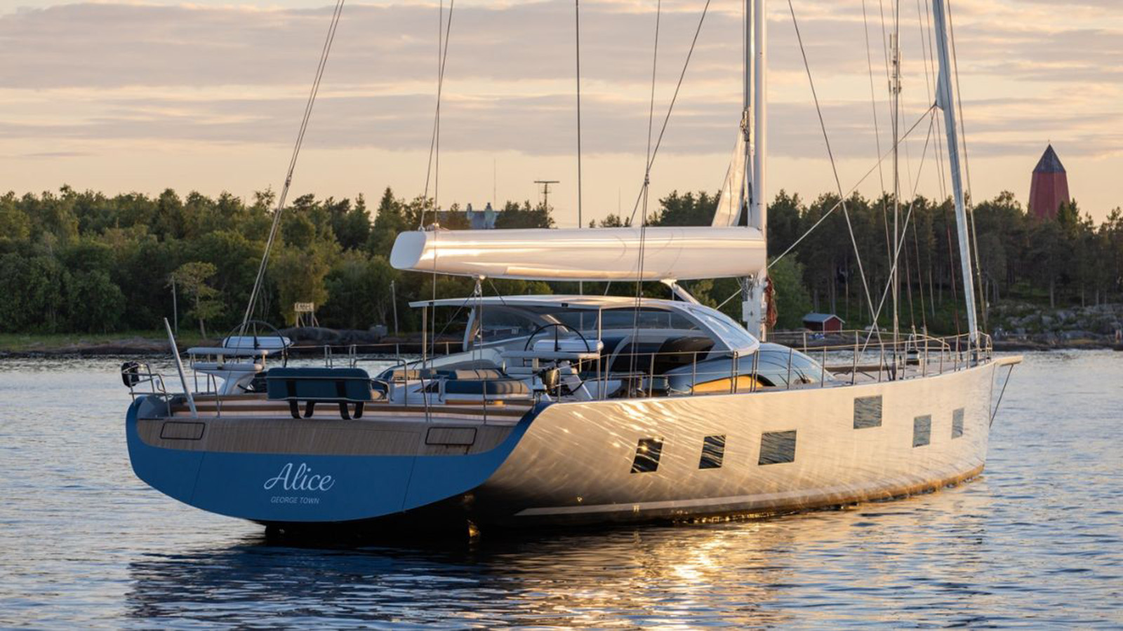 Alice sailing yacht full exterior view