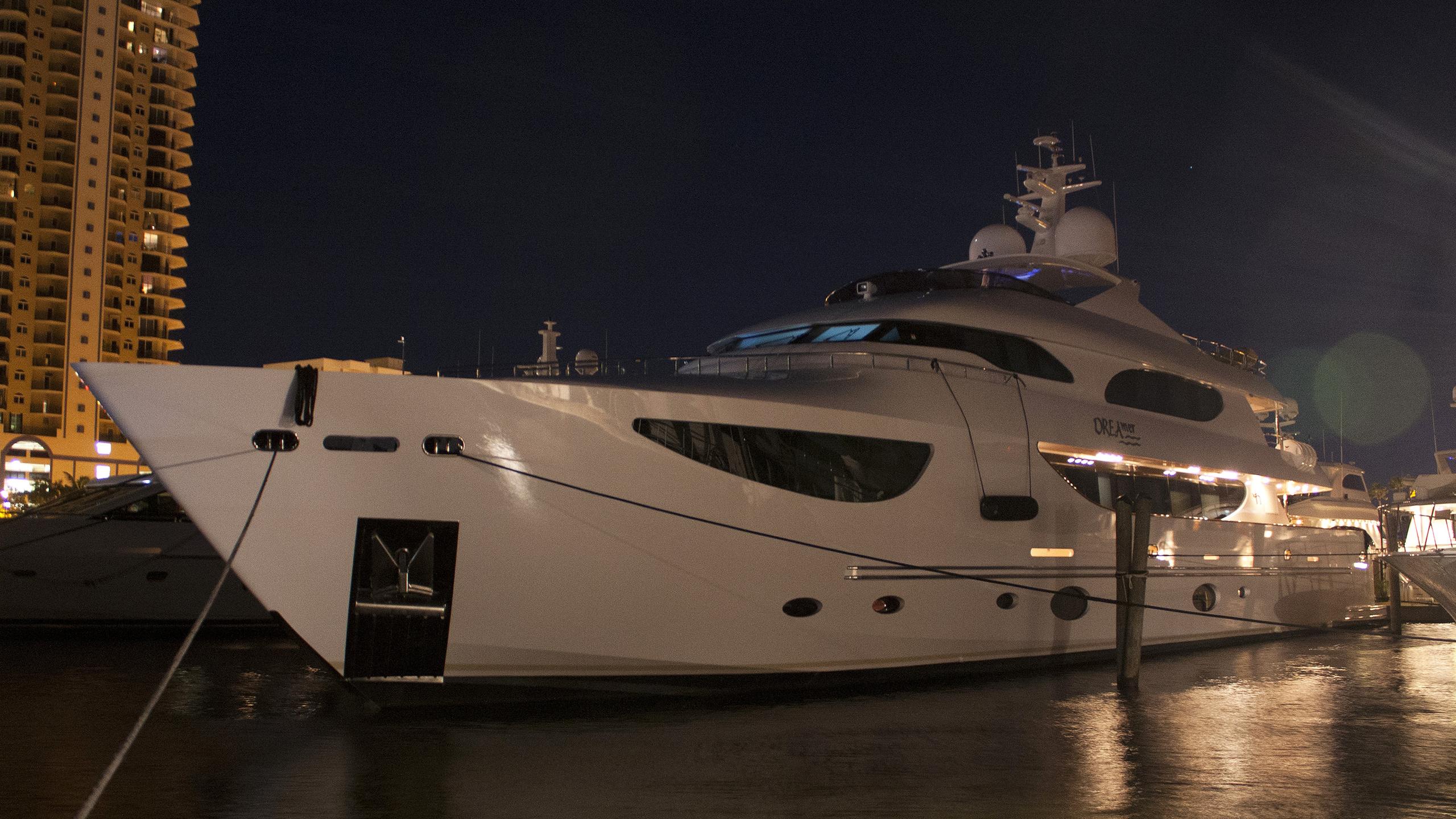 DREAMER yacht (Hargrave Custom Yachts, 41.5m, 2010)