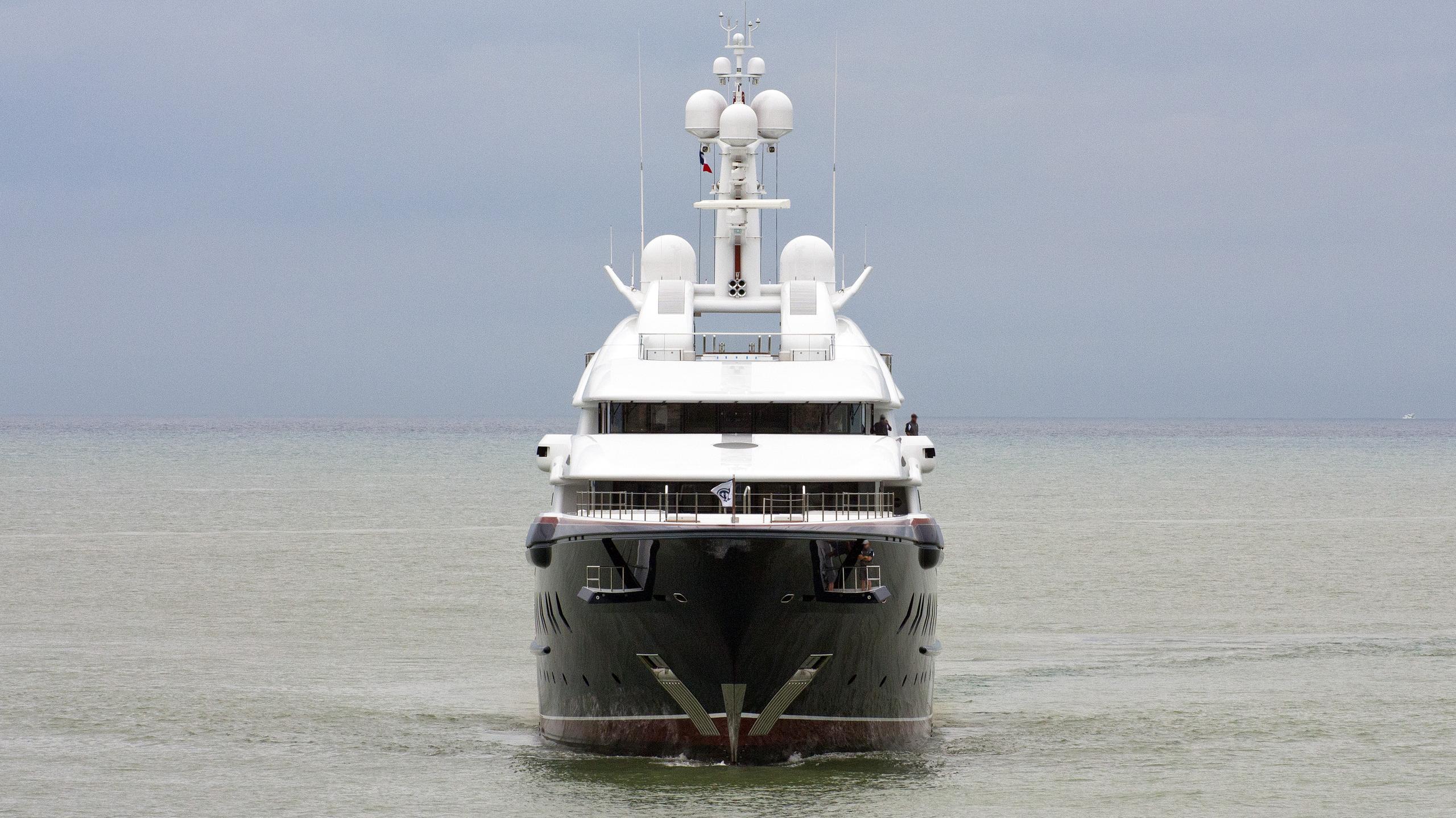ミュージシャン WIND AND SEA NIRVANA Nirvana: On board the 88.5m Oceanco superyacht