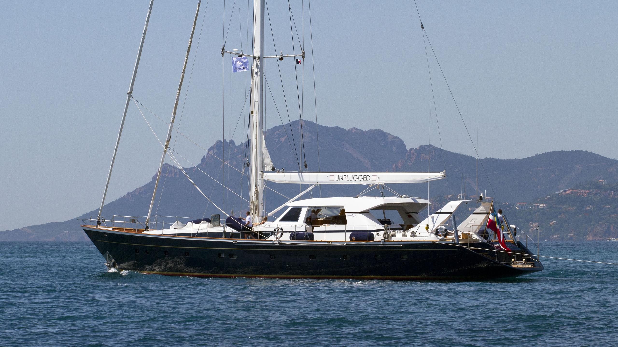 UNPLUGGED yacht (Valdettaro, 34.02m, 1992) Boat International