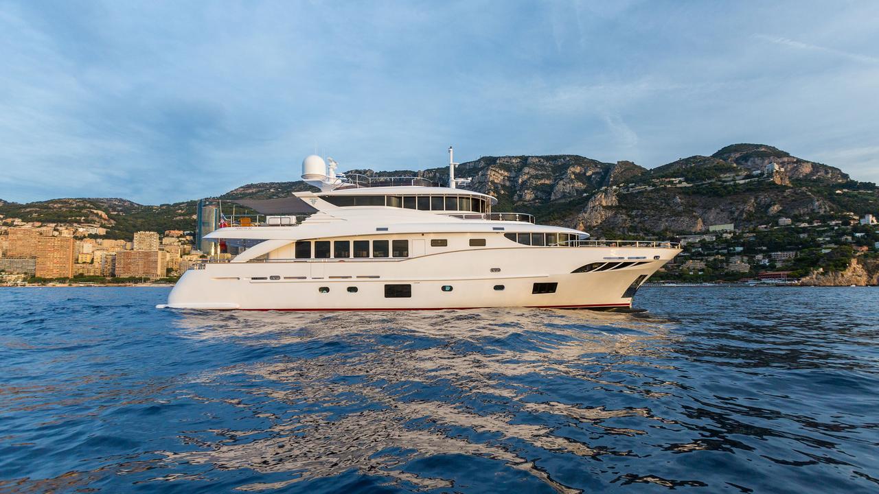 GATSBY yacht for charter Boat International
