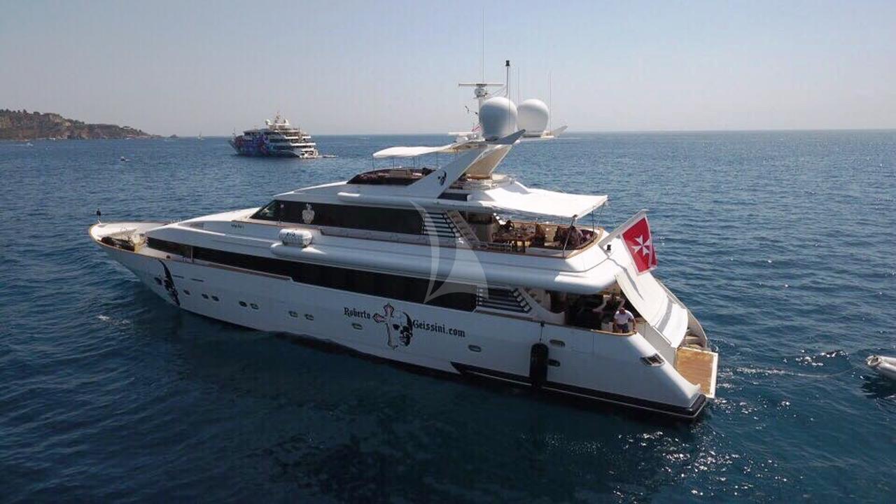 indigo star yacht chartern