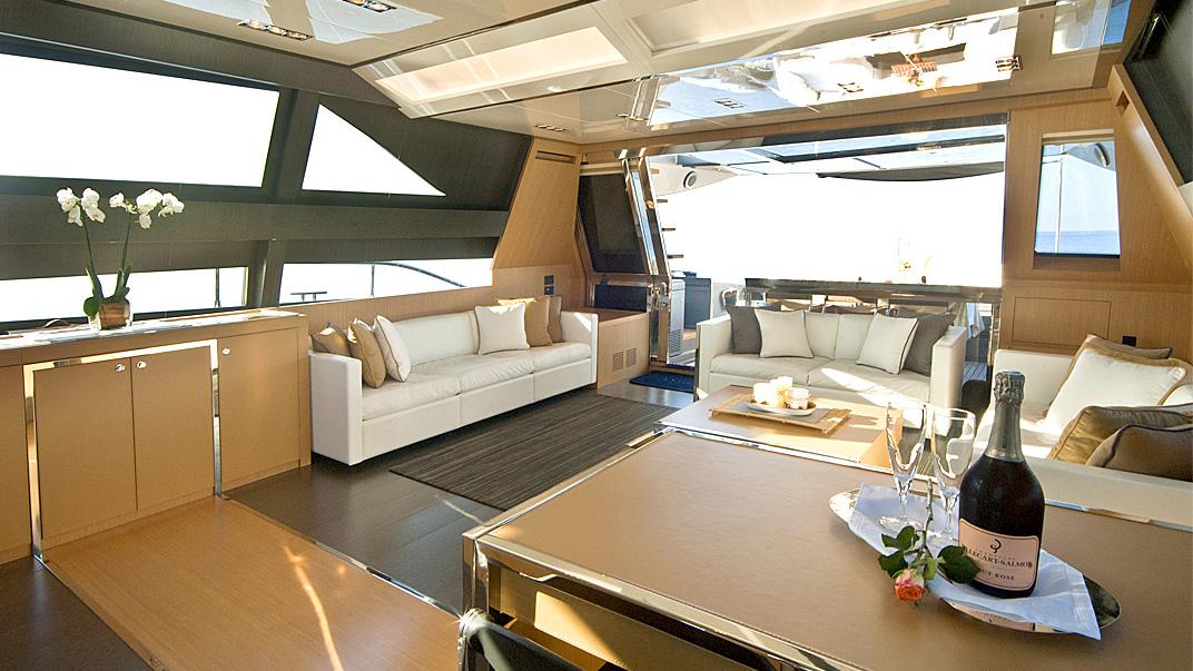 Rhino A Yacht For Sale Riva 26 4m 2011