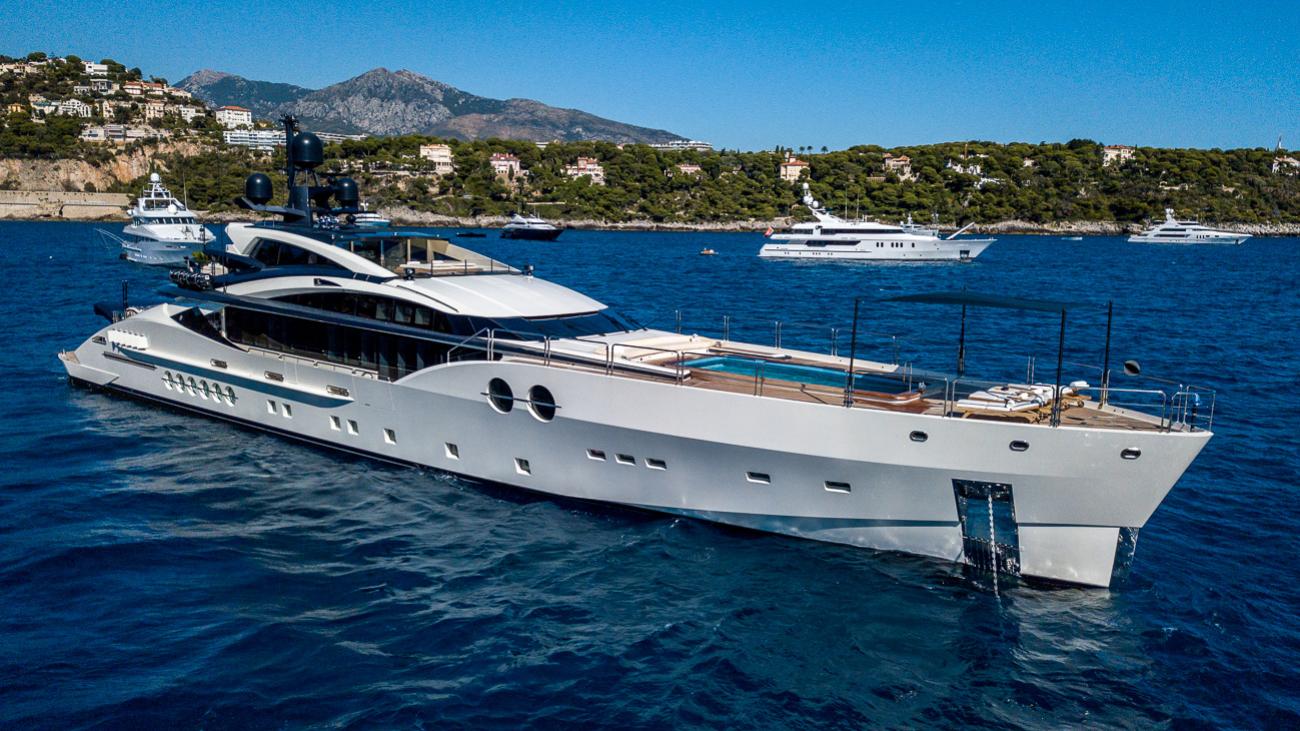 BLISS yacht for sale (Palmer Johnson, 52.13m, 2014)