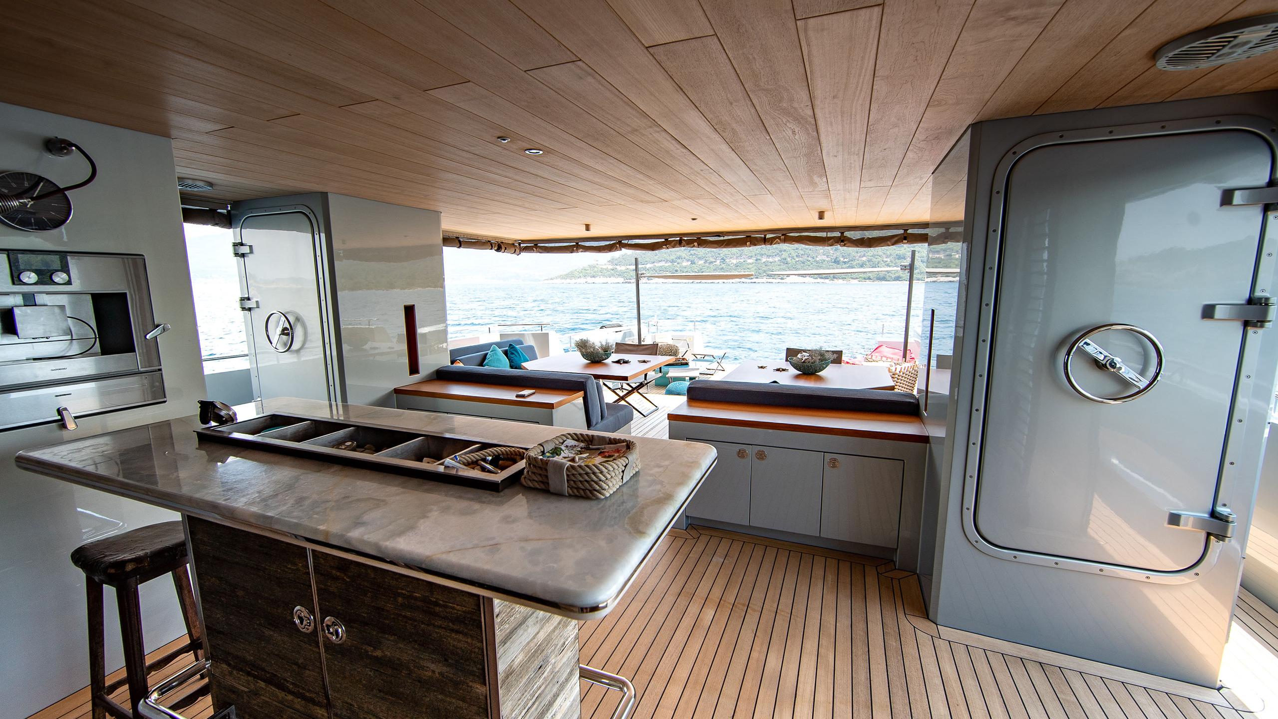 SO'MAR yacht for sale (Tansu Yachts, 37.92m, 2014) Boat International