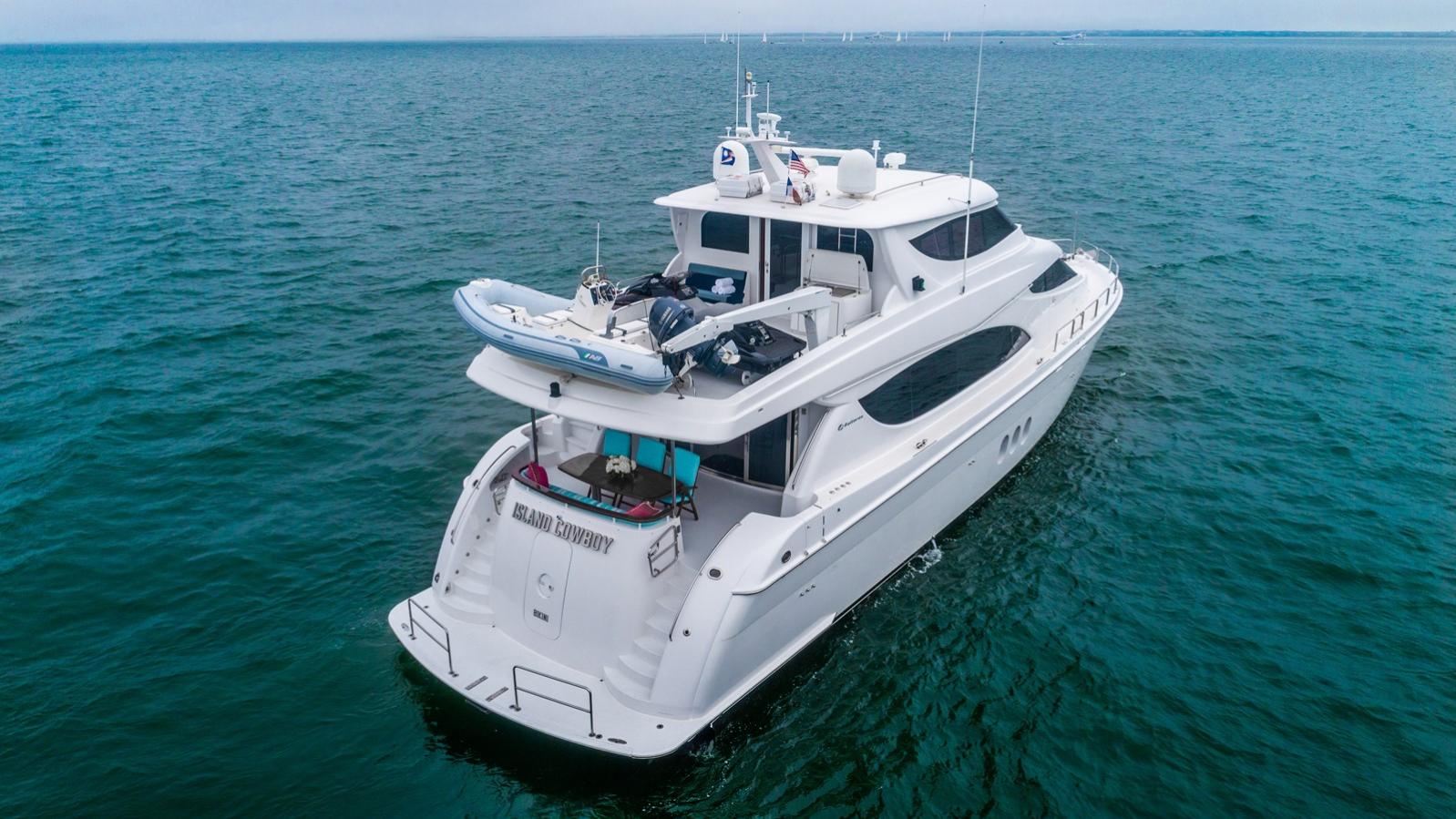ISLAND COWBOY yacht for sale (Hatteras, 24.32m, 2011) Boat International
